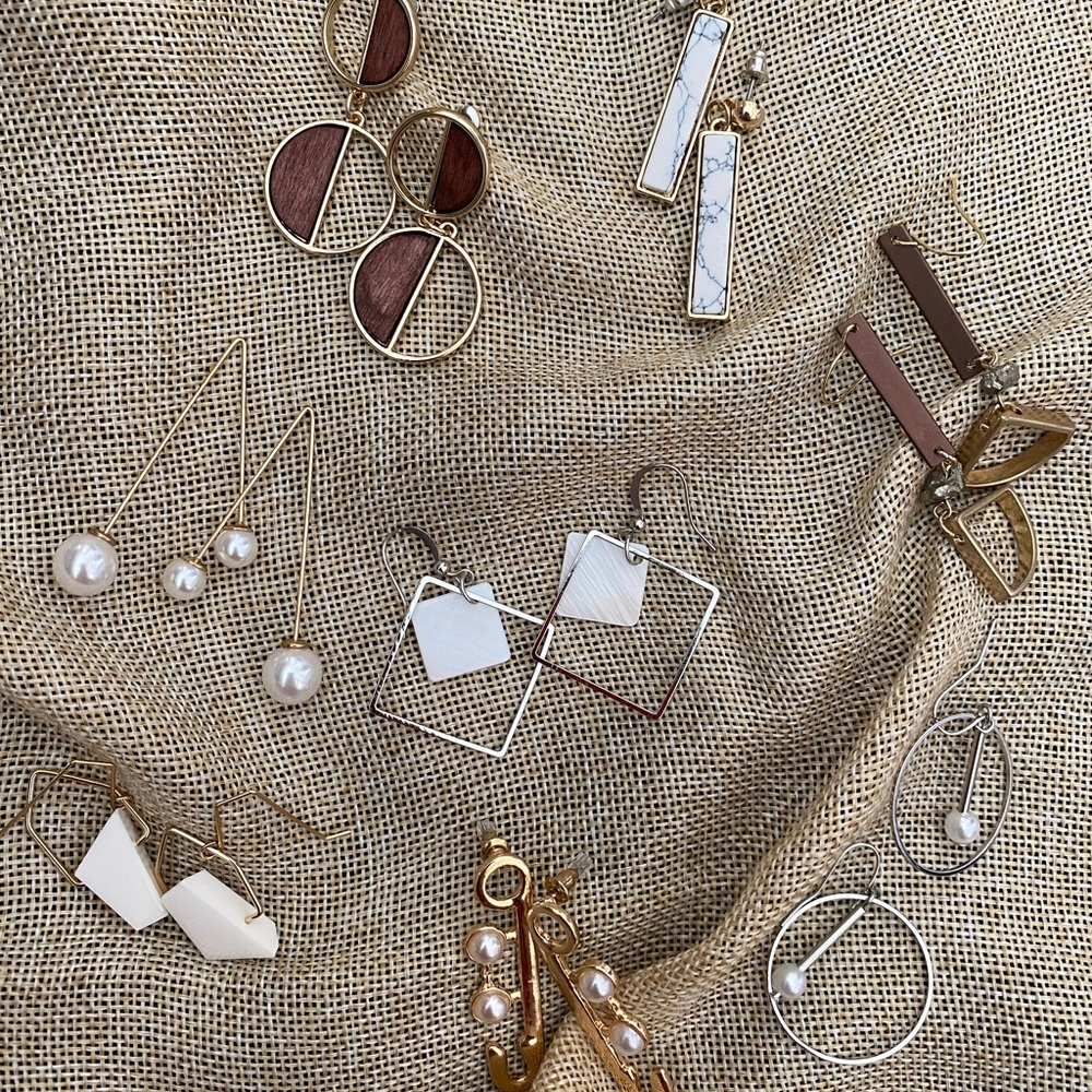 mystery earring style bundle! - Picture 2 of 8
